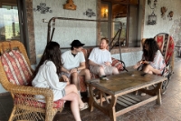 Picture of Relax at the rancho with Friends