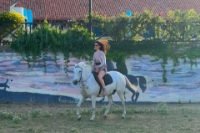 Picture of Relax at the rancho with Friends