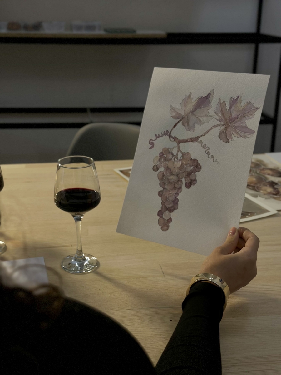 Picture of The art of painting with wine