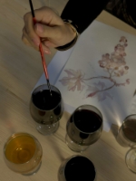 Picture of The art of painting with wine