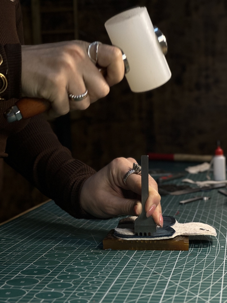 Picture of Leather accessories masterclass for two